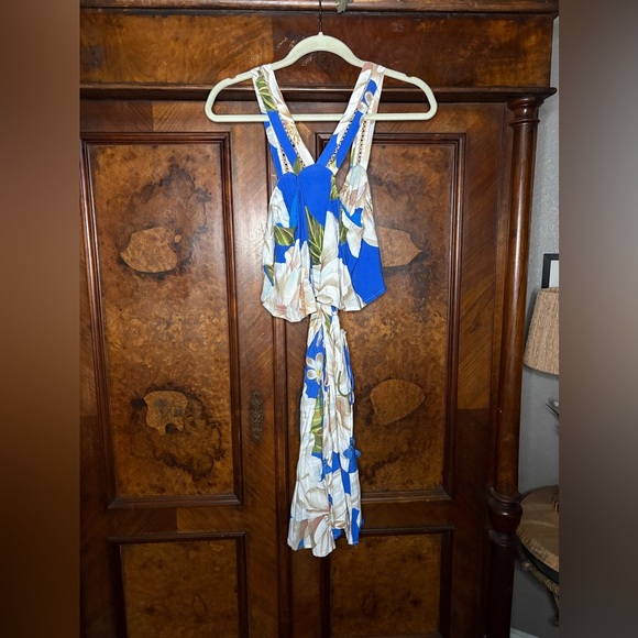 GUC Farm Rio- Floral Blue and White Dress. Size M - Picture 2 of 11